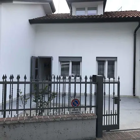 Casa vacanze In 24810
